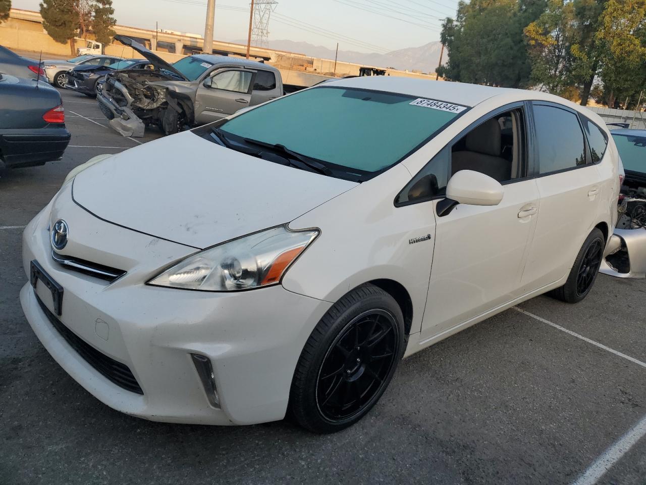 2013 TOYOTA PRIUS V