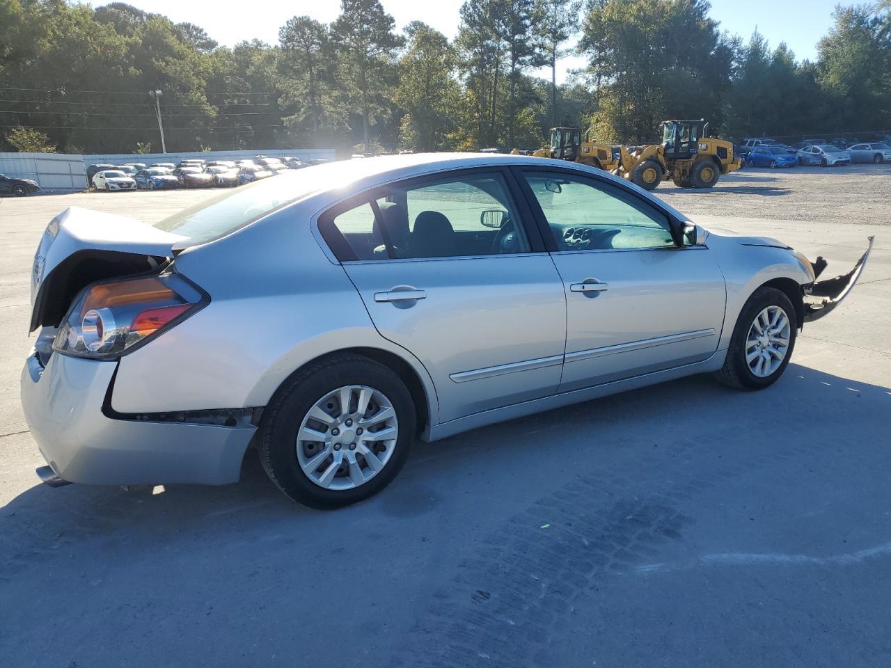 2011 NISSAN ALTIMA