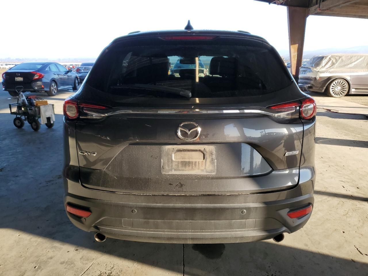 2018 MAZDA CX-9