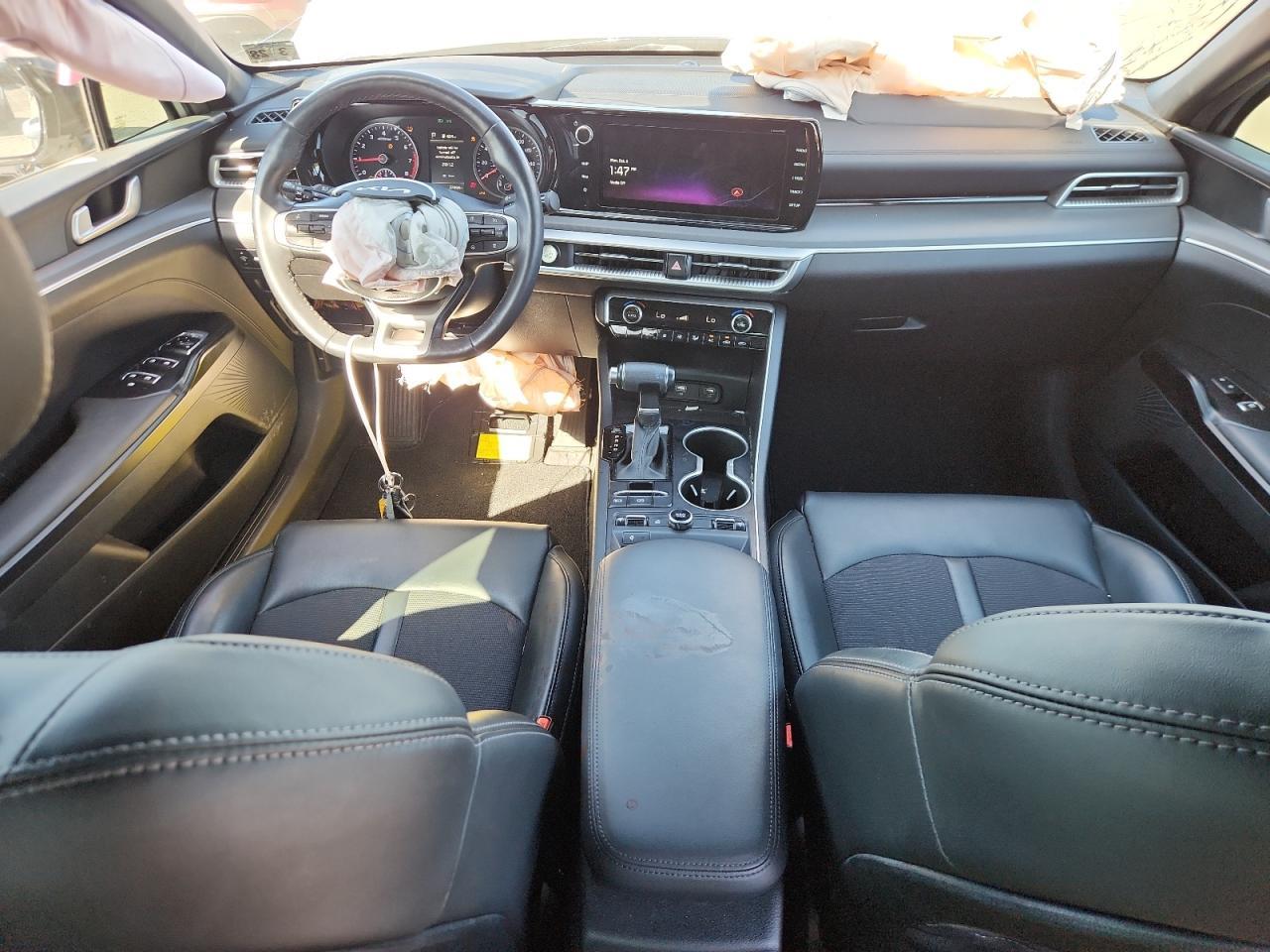 2023 KIA K5