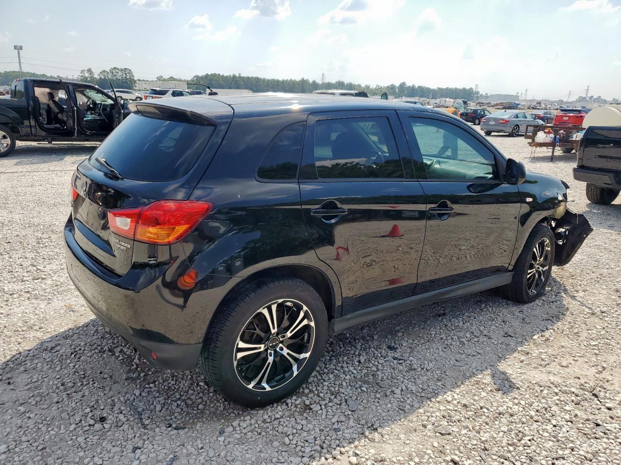 2015 MITSUBISHI Outlander Sport