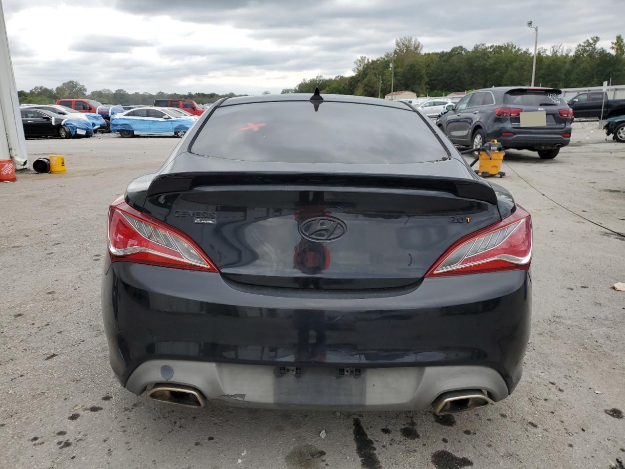 2013 HYUNDAI GENESIS