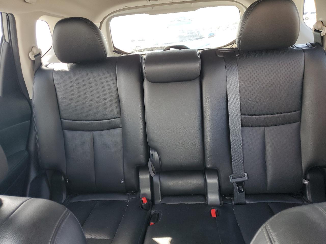 2019 NISSAN ROGUE