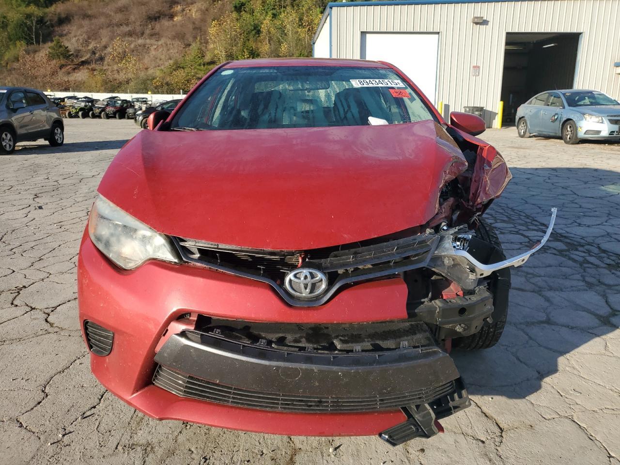 2015 TOYOTA COROLLA