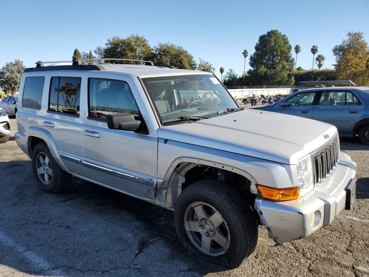 2010 JEEP Commander