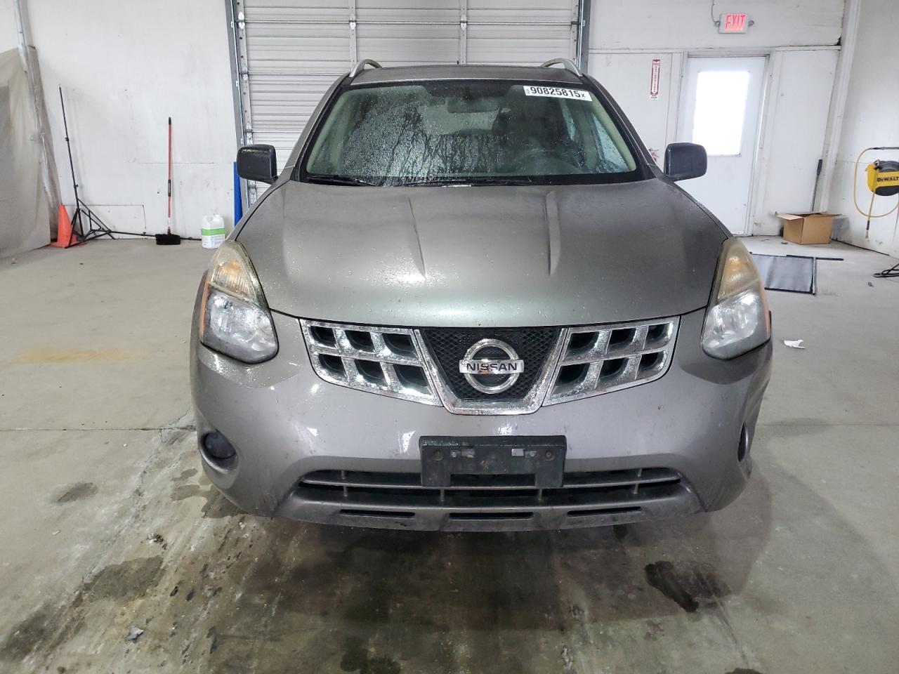 2015 NISSAN ROGUE