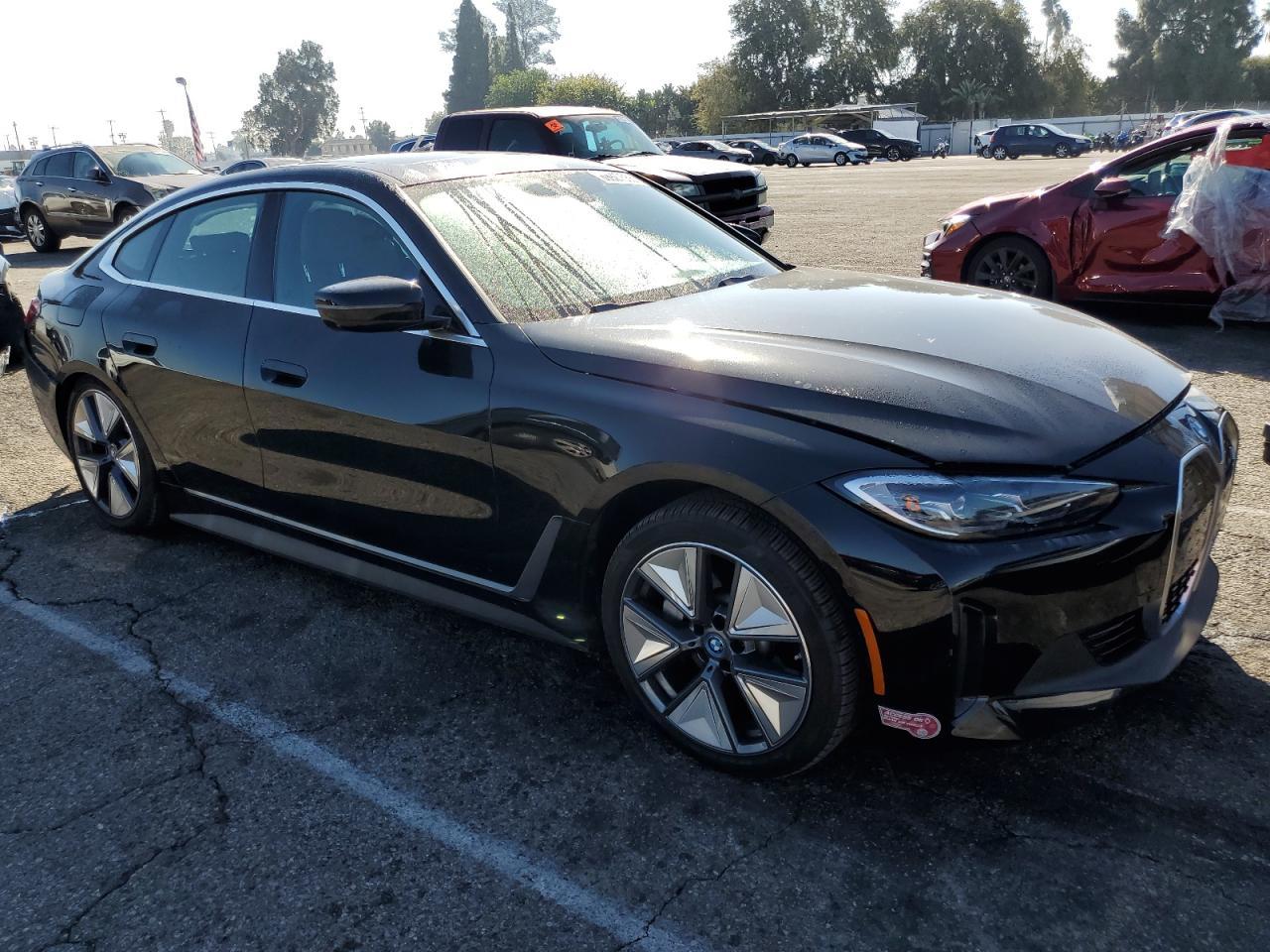 2024 BMW i4