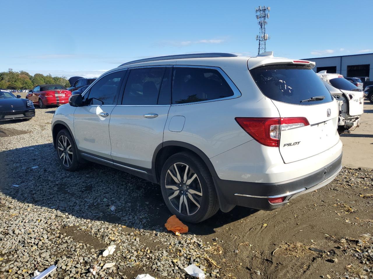 2022 HONDA PILOT