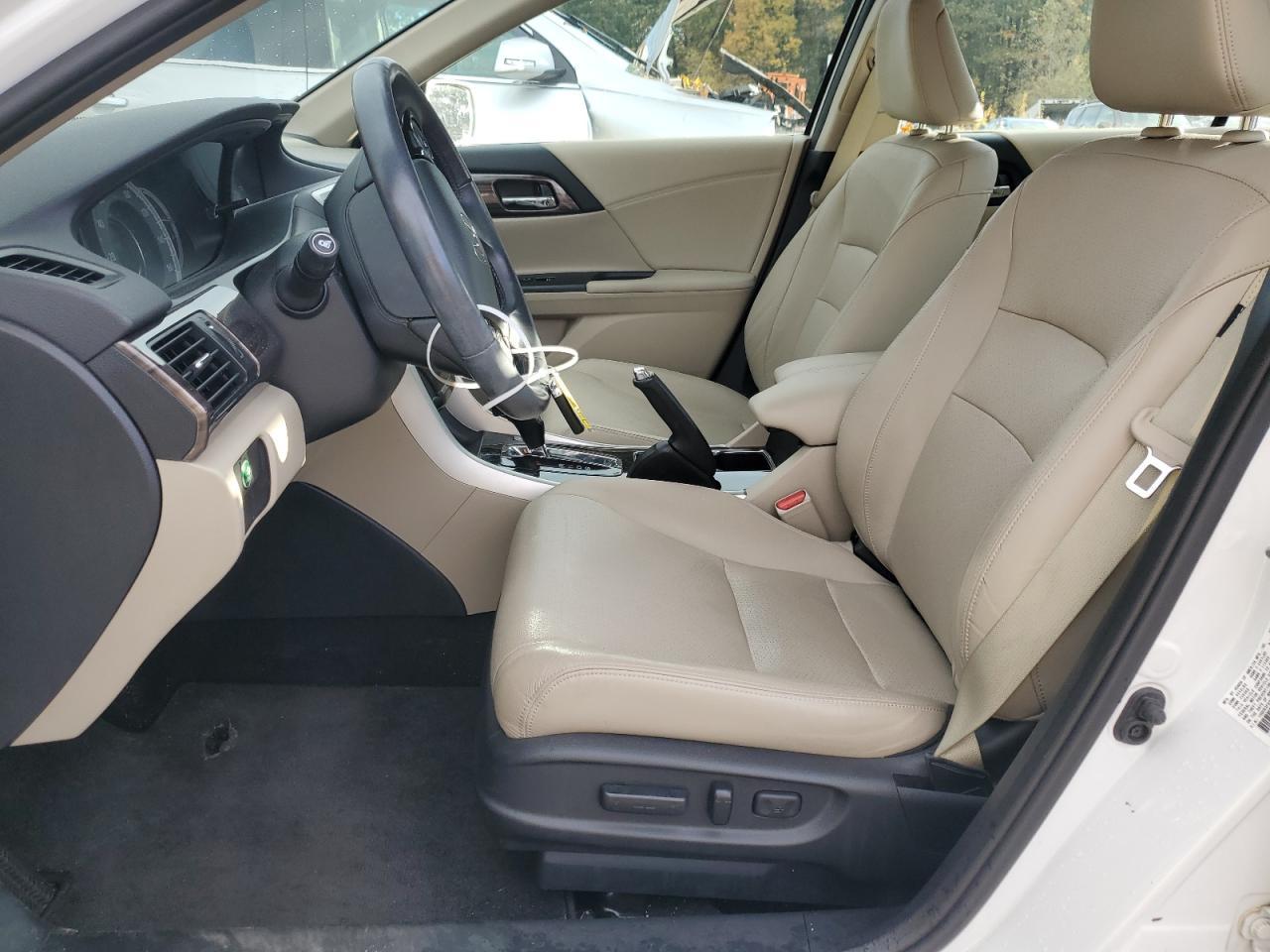 2017 HONDA ACCORD