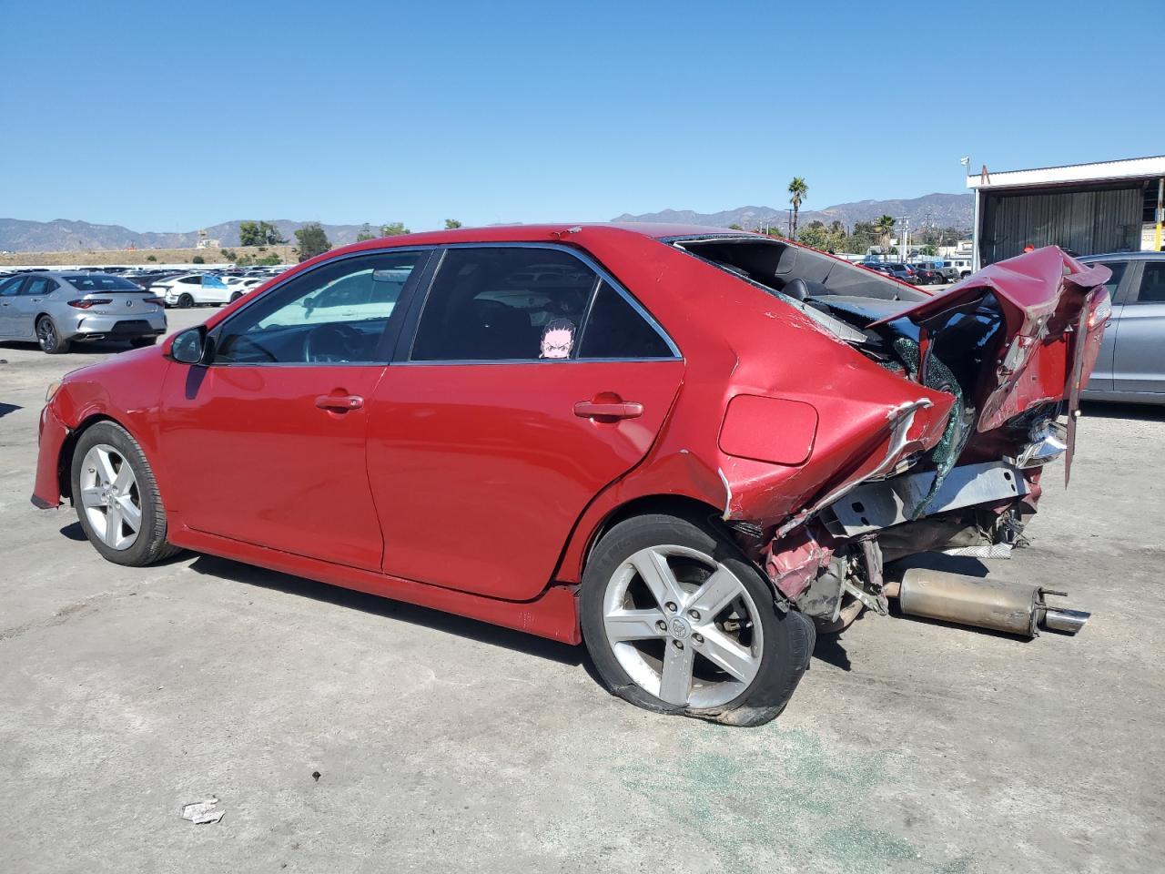 2014 TOYOTA CAMRY