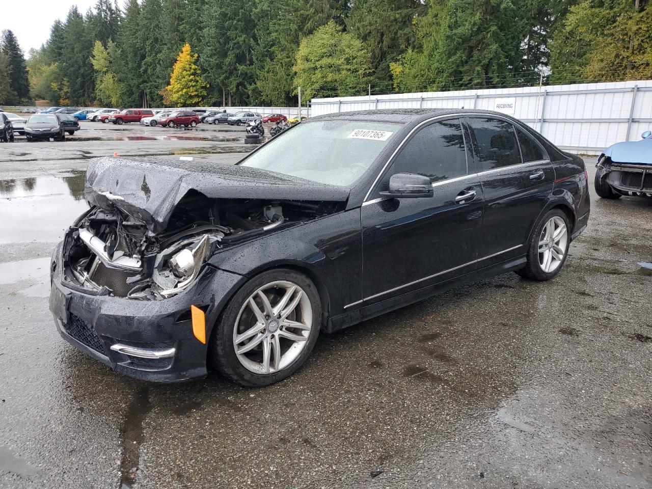 2012 MERCEDES-BENZ C-CLASS