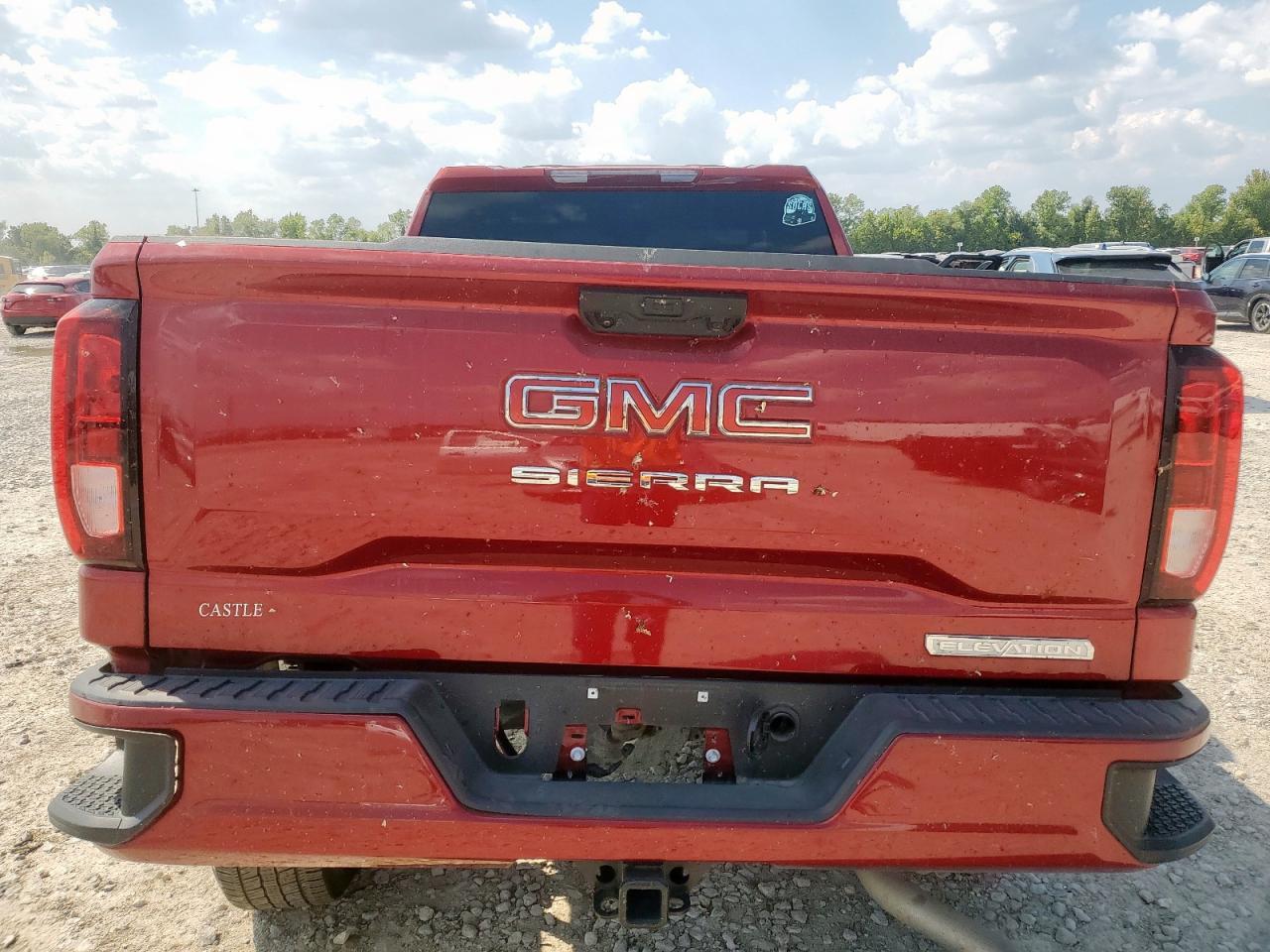 2024 GMC Sierra