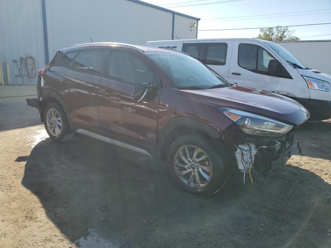 2017 HYUNDAI TUCSON