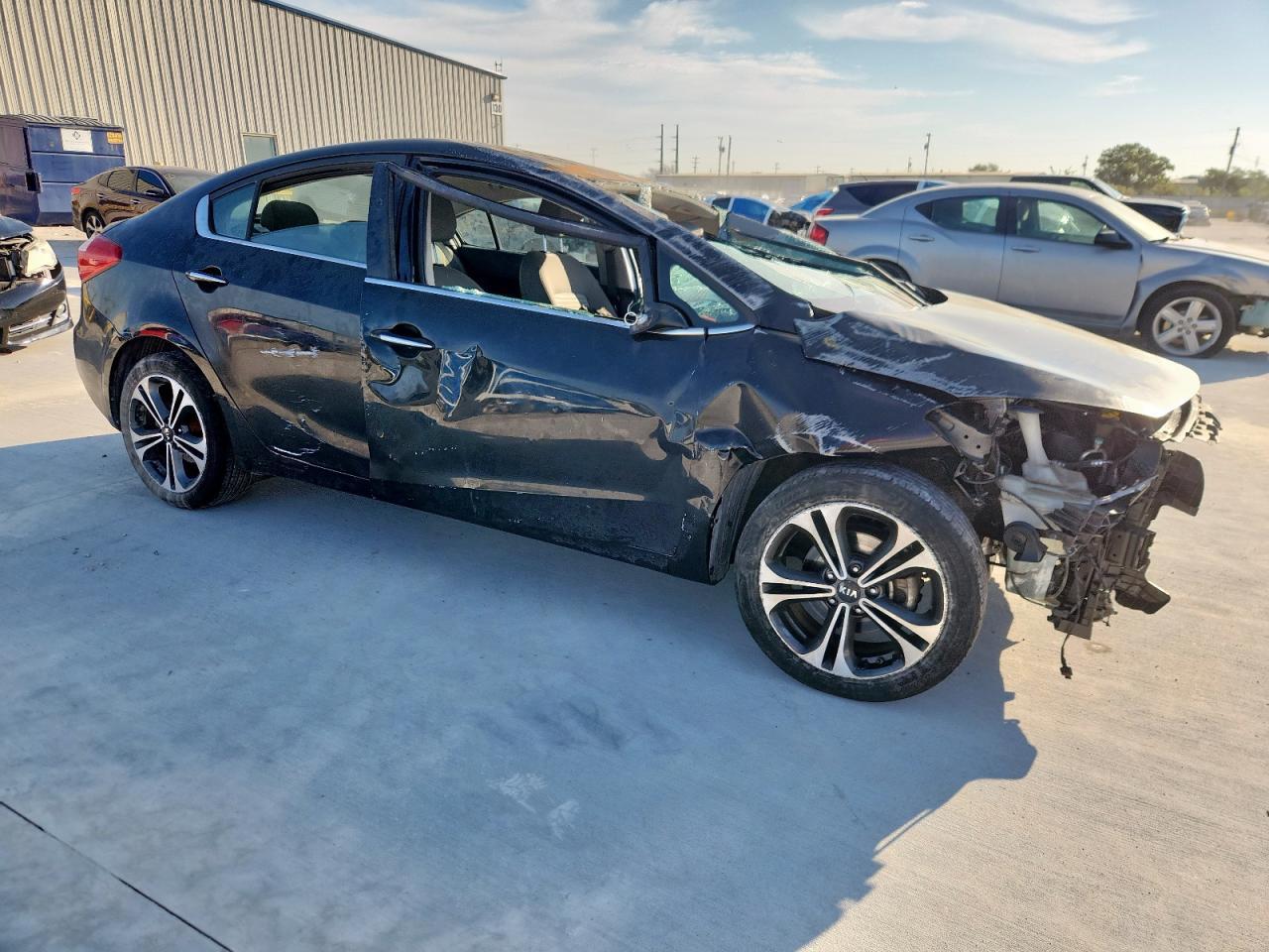 2014 KIA FORTE