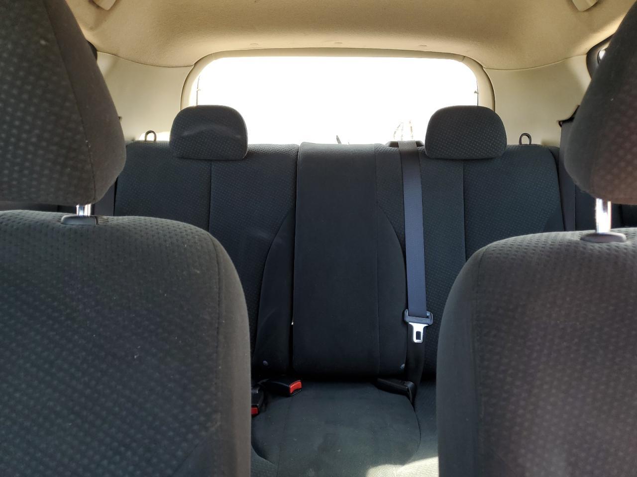 2010 NISSAN VERSA