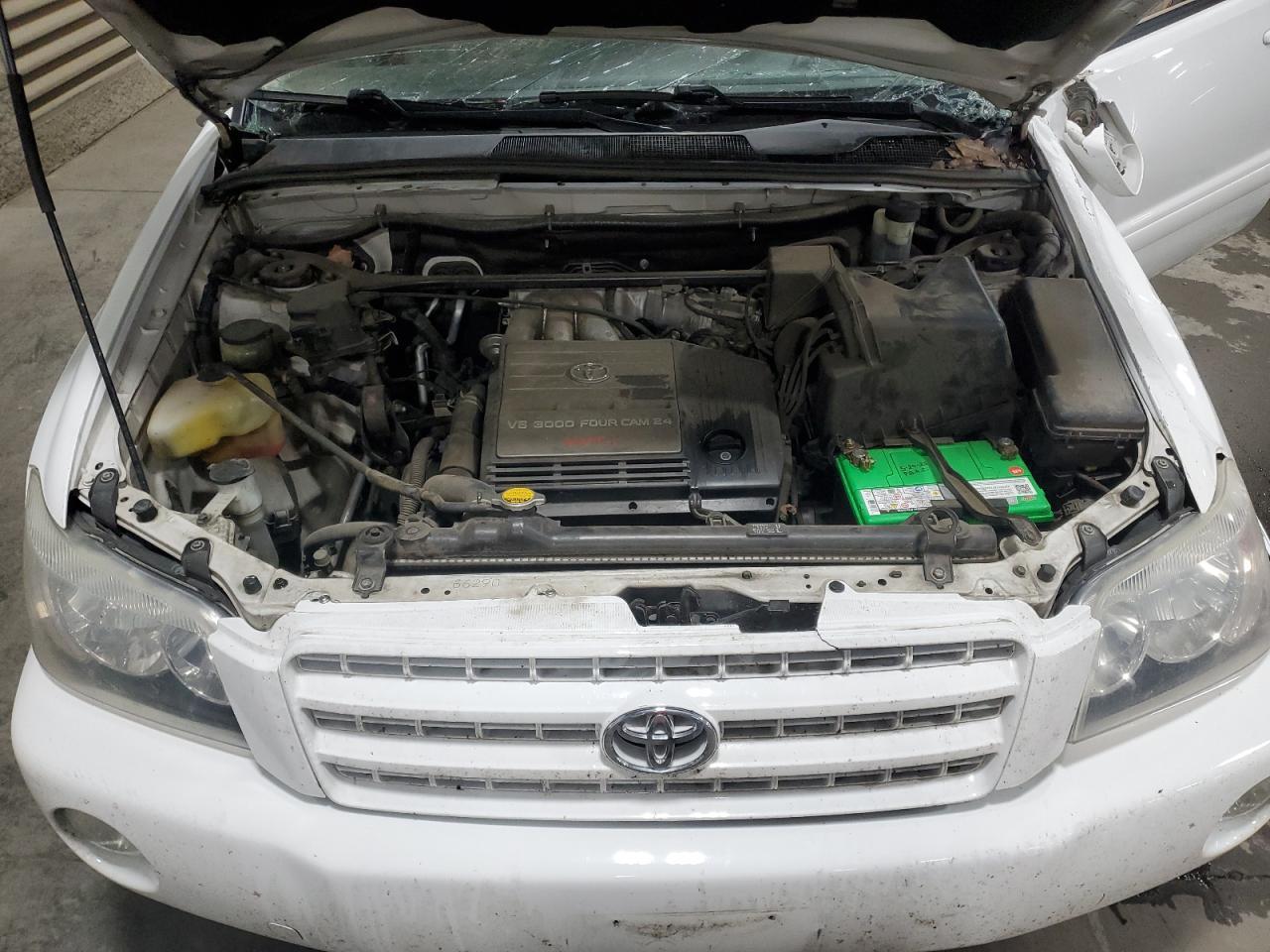 2003 TOYOTA HIGHLANDER