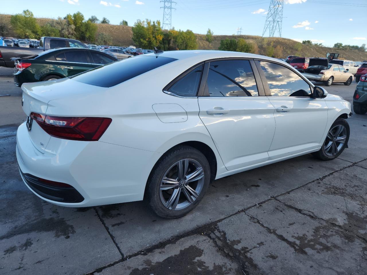 2023 VOLKSWAGEN JETTA