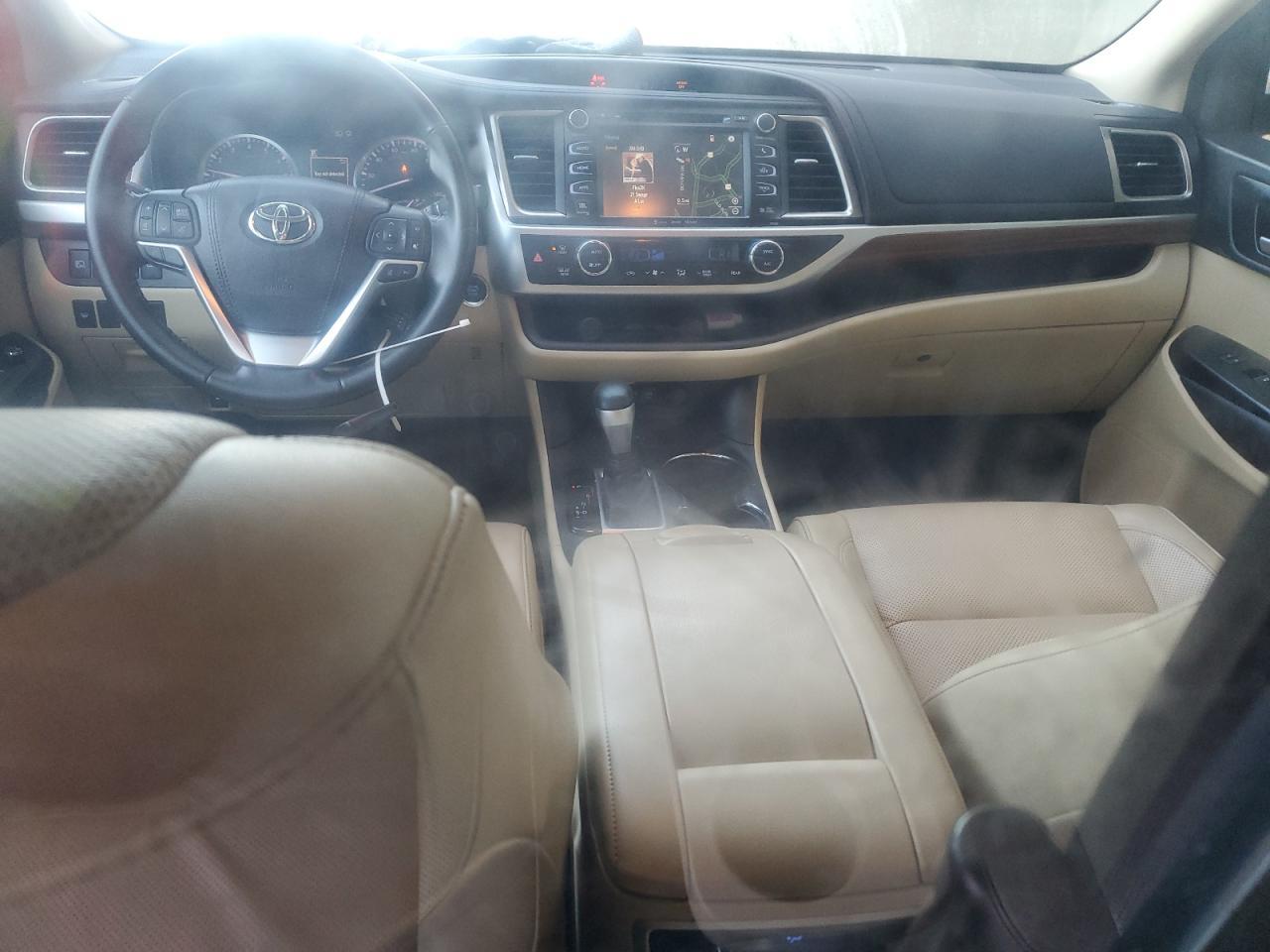 2018 TOYOTA HIGHLANDER