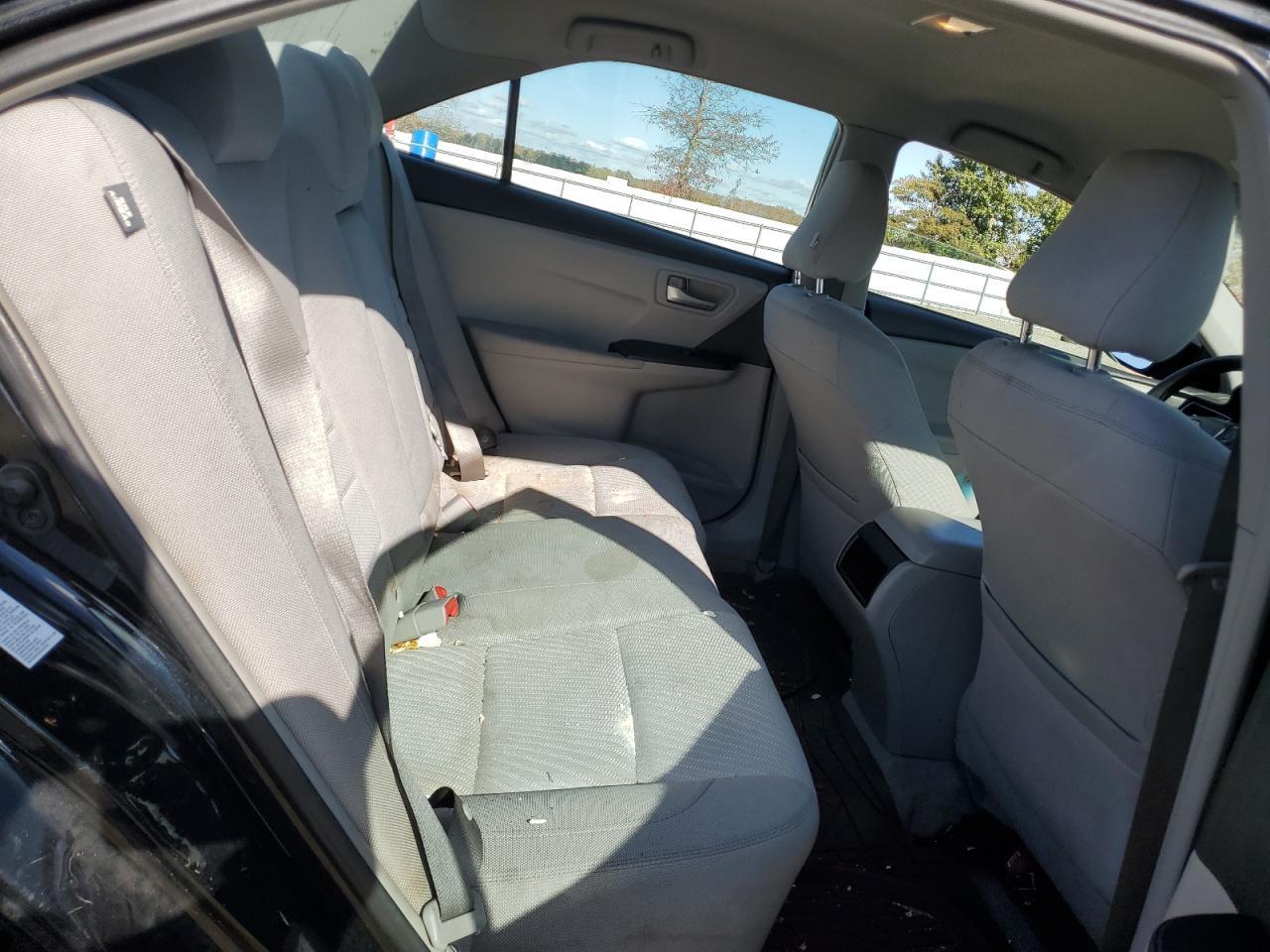 2015 TOYOTA CAMRY