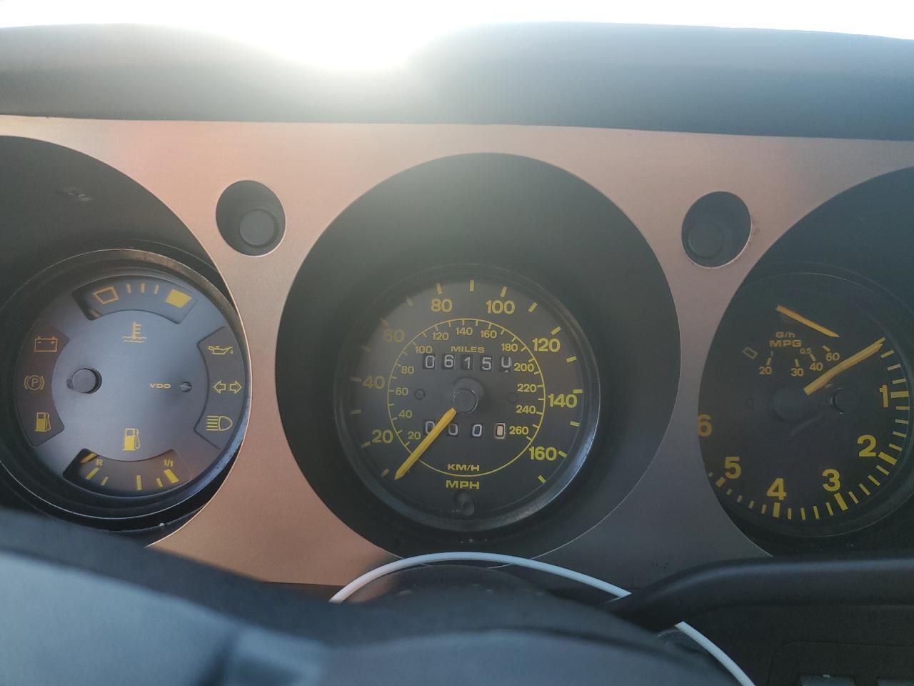1983 PORSCHE 944