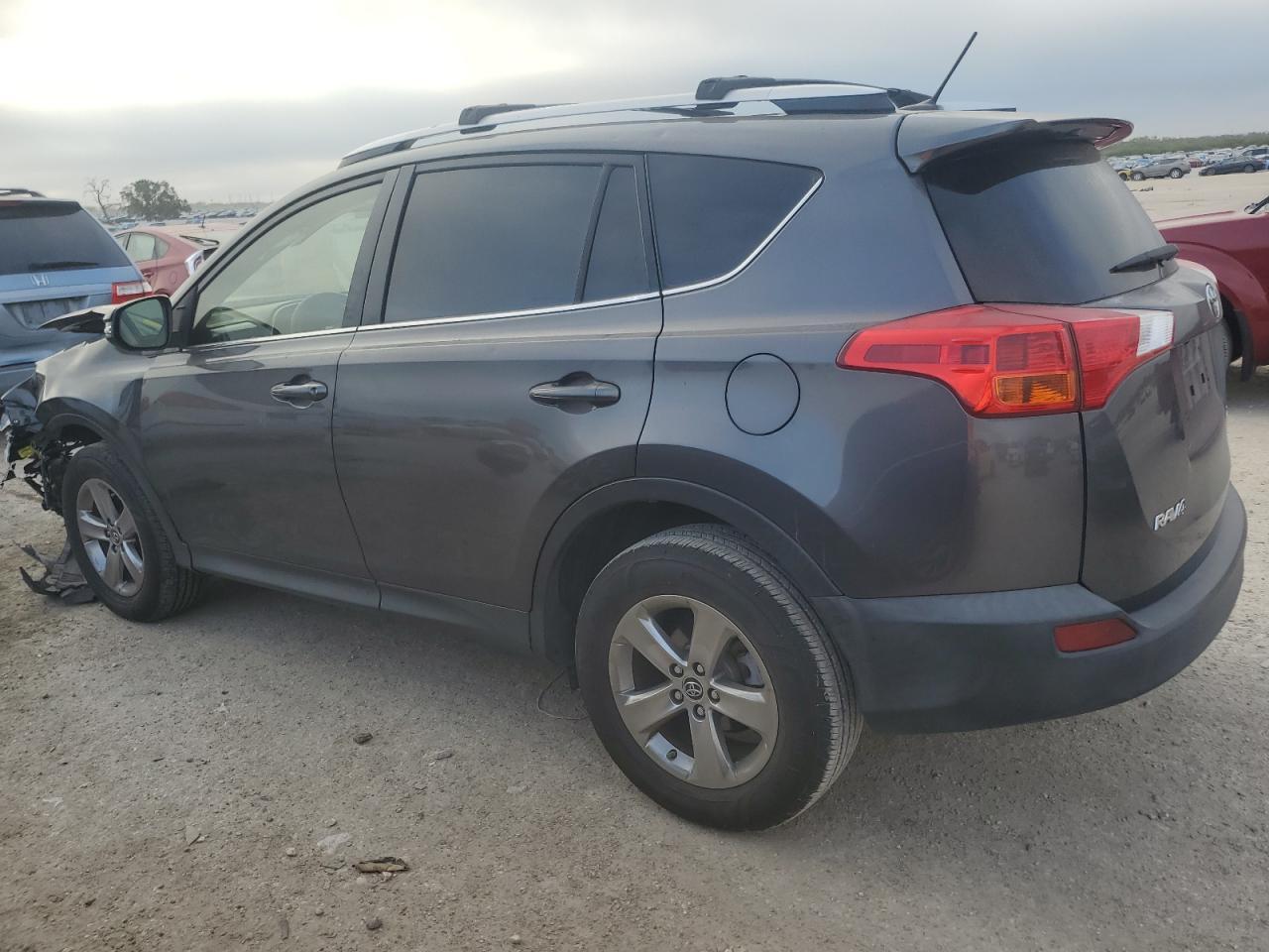 2015 TOYOTA RAV4