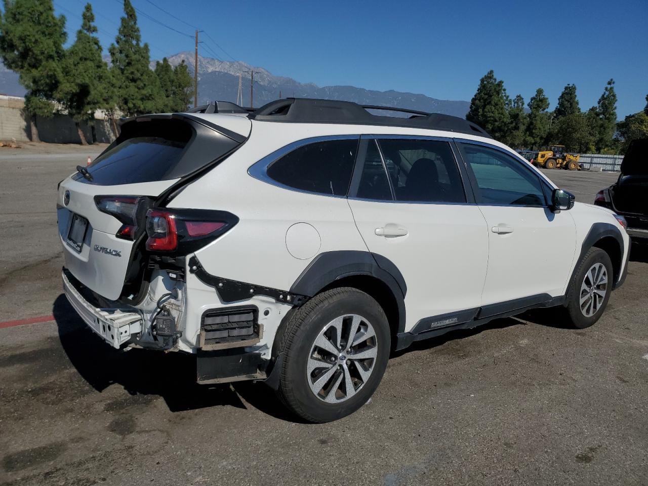 2024 SUBARU Outback