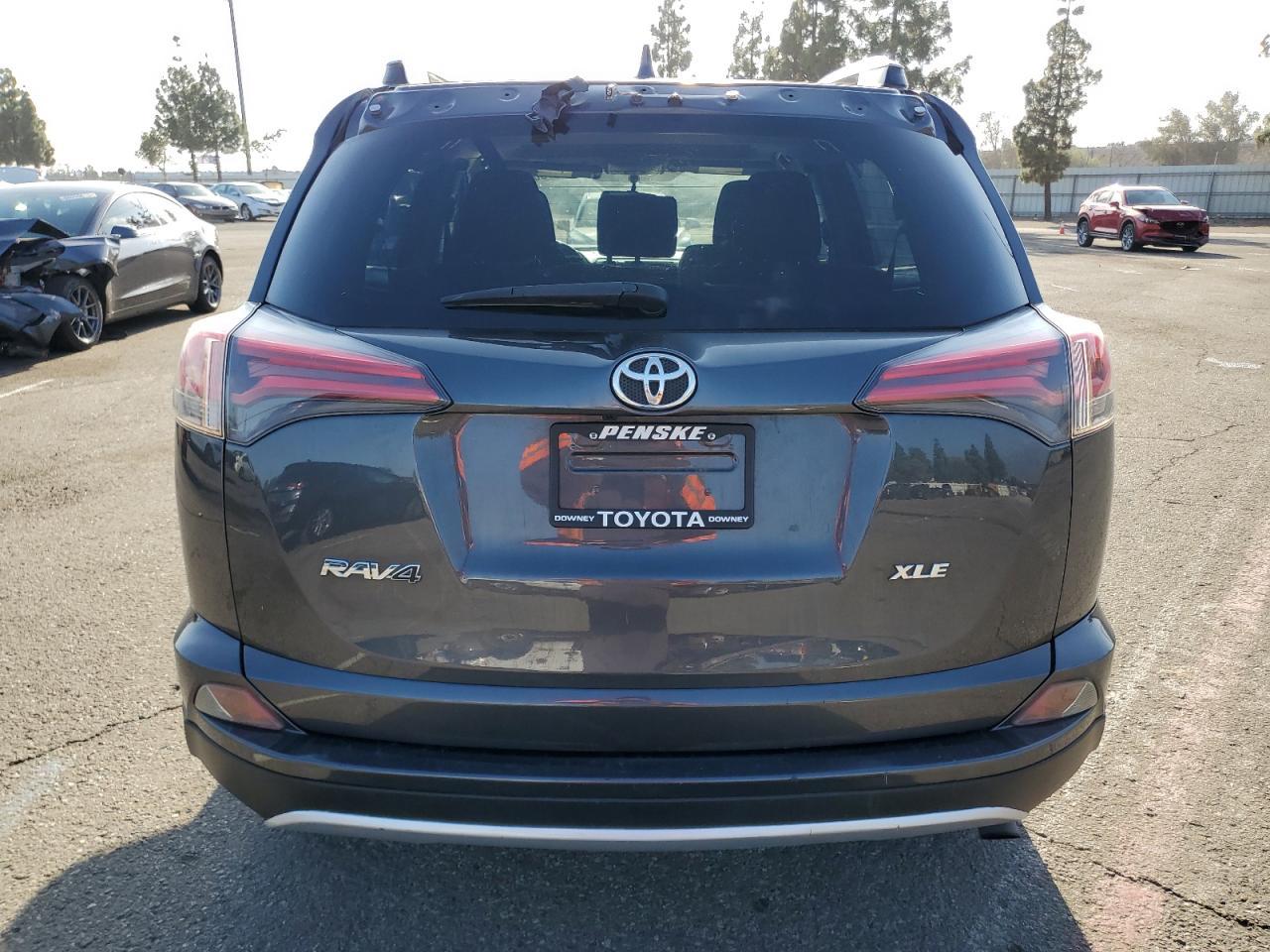 2016 TOYOTA RAV4