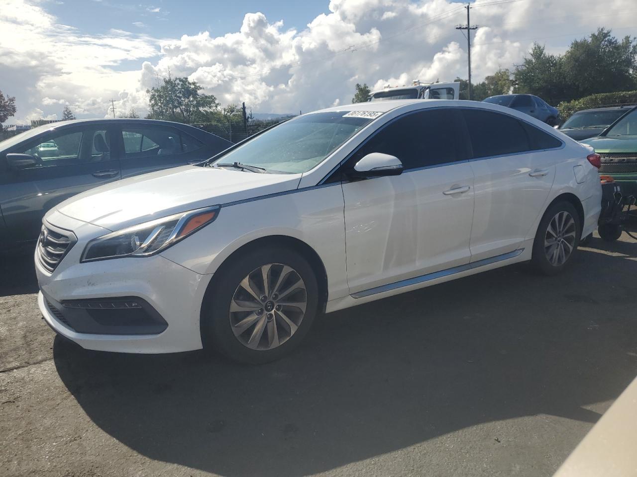 2015 HYUNDAI SONATA