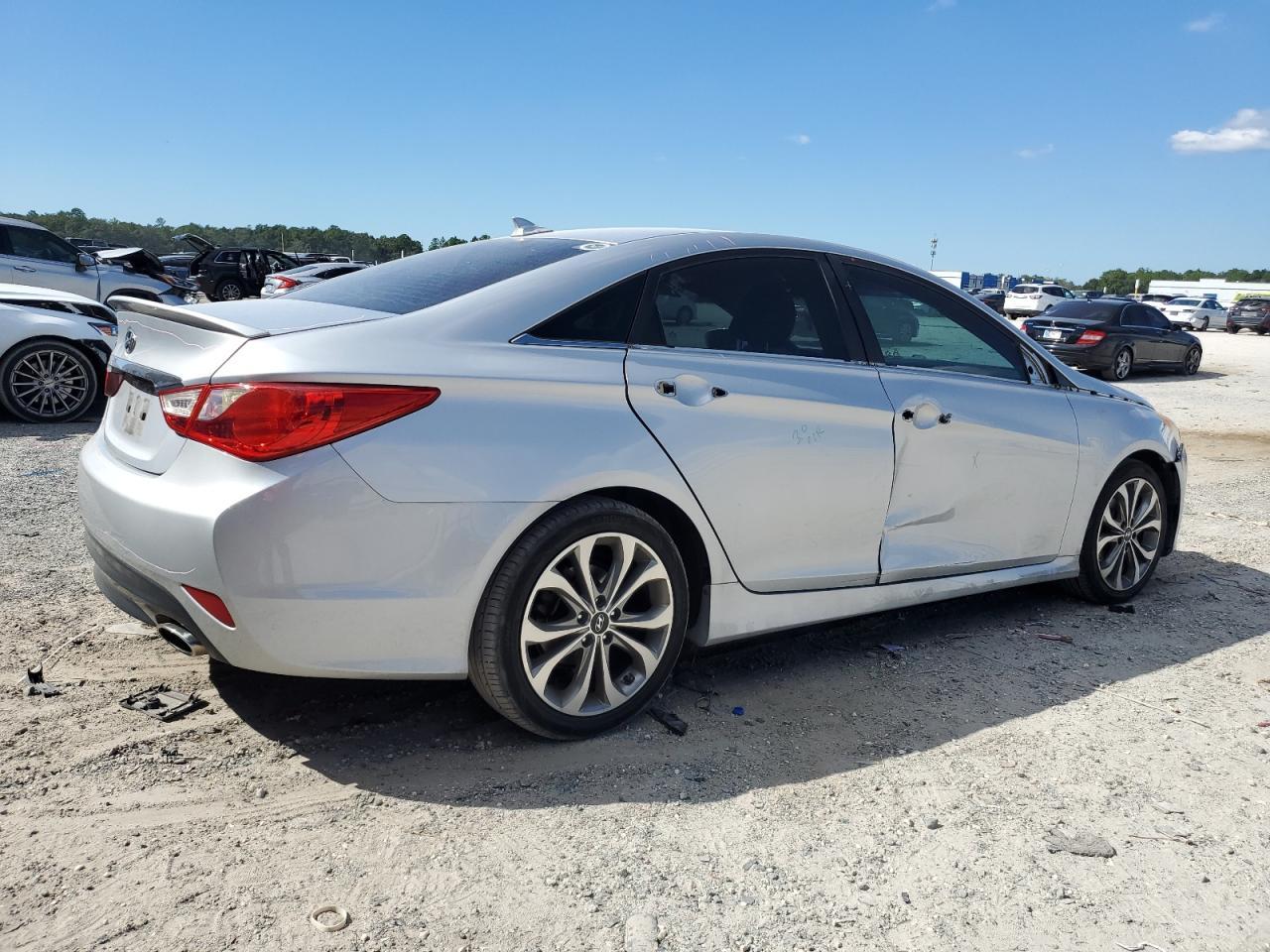 2014 HYUNDAI SONATA