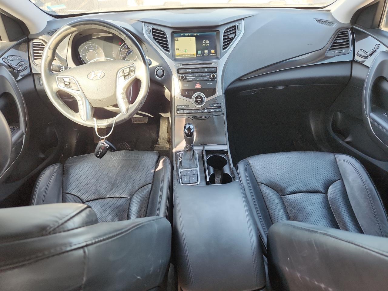 2016 HYUNDAI Azera
