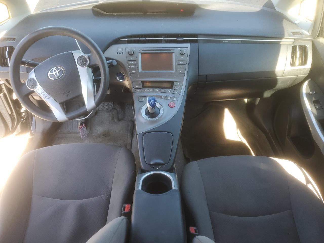 2015 TOYOTA PRIUS