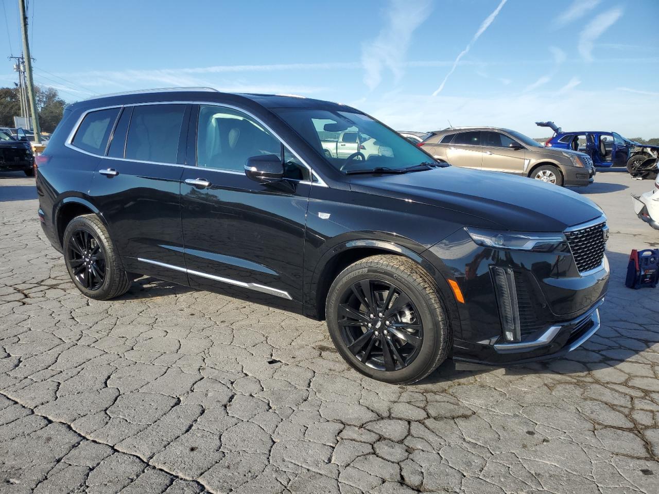 2023 CADILLAC XT6