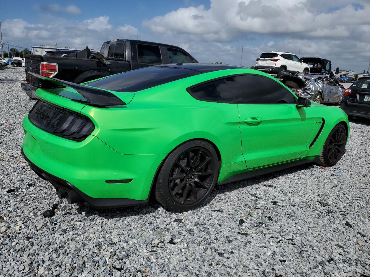 2017 FORD MUSTANG