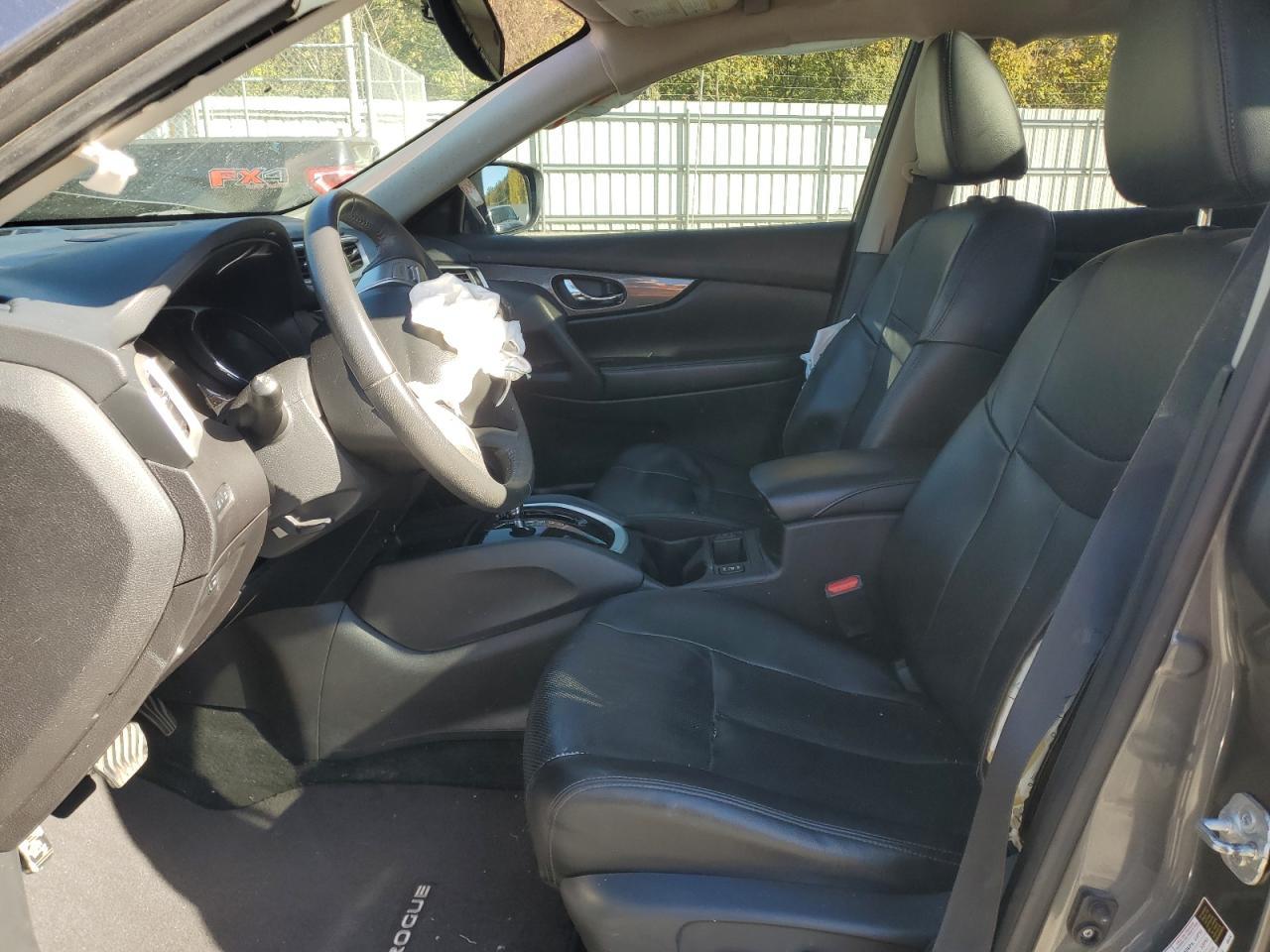 2016 NISSAN ROGUE