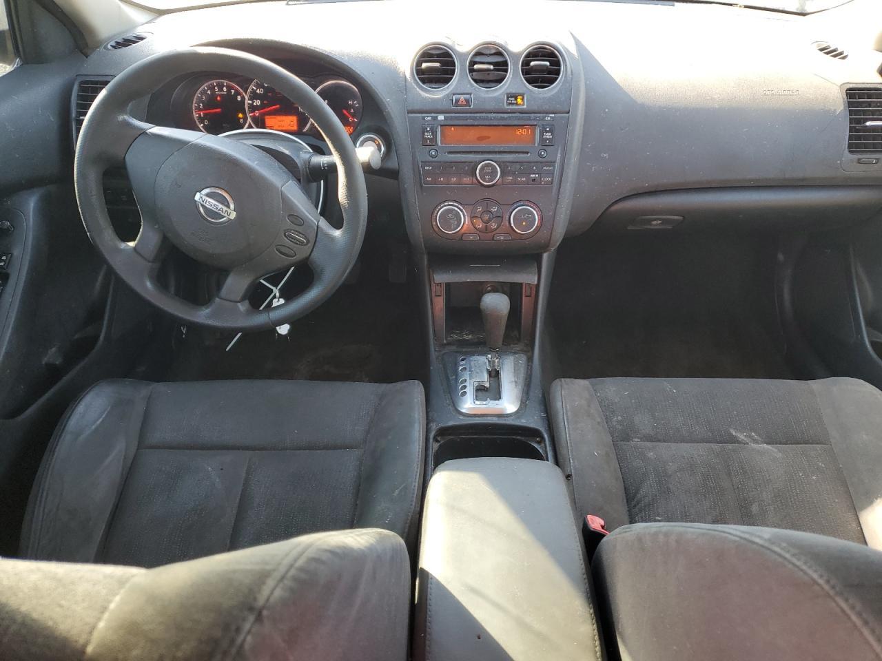 2010 NISSAN ALTIMA