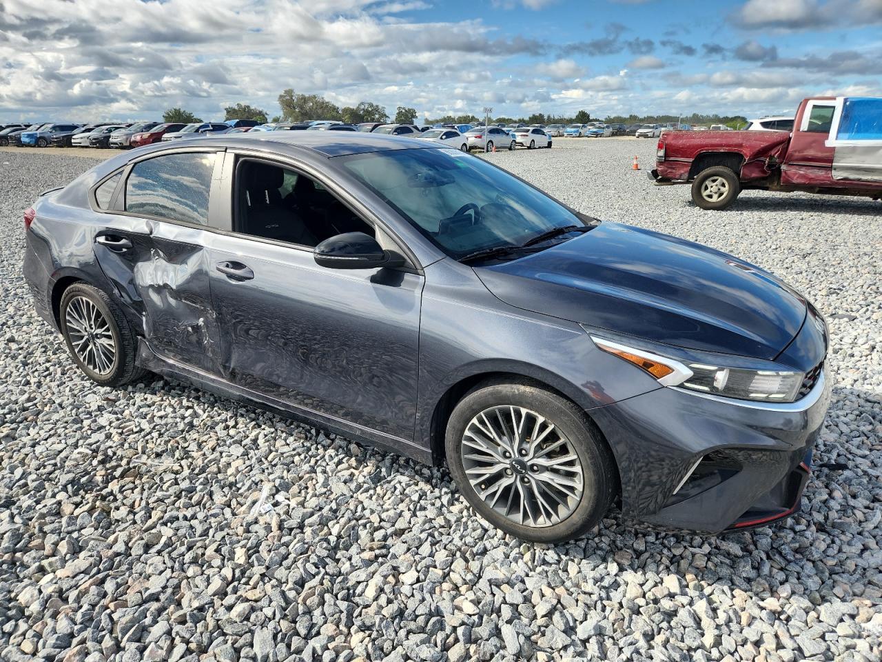 2023 KIA FORTE