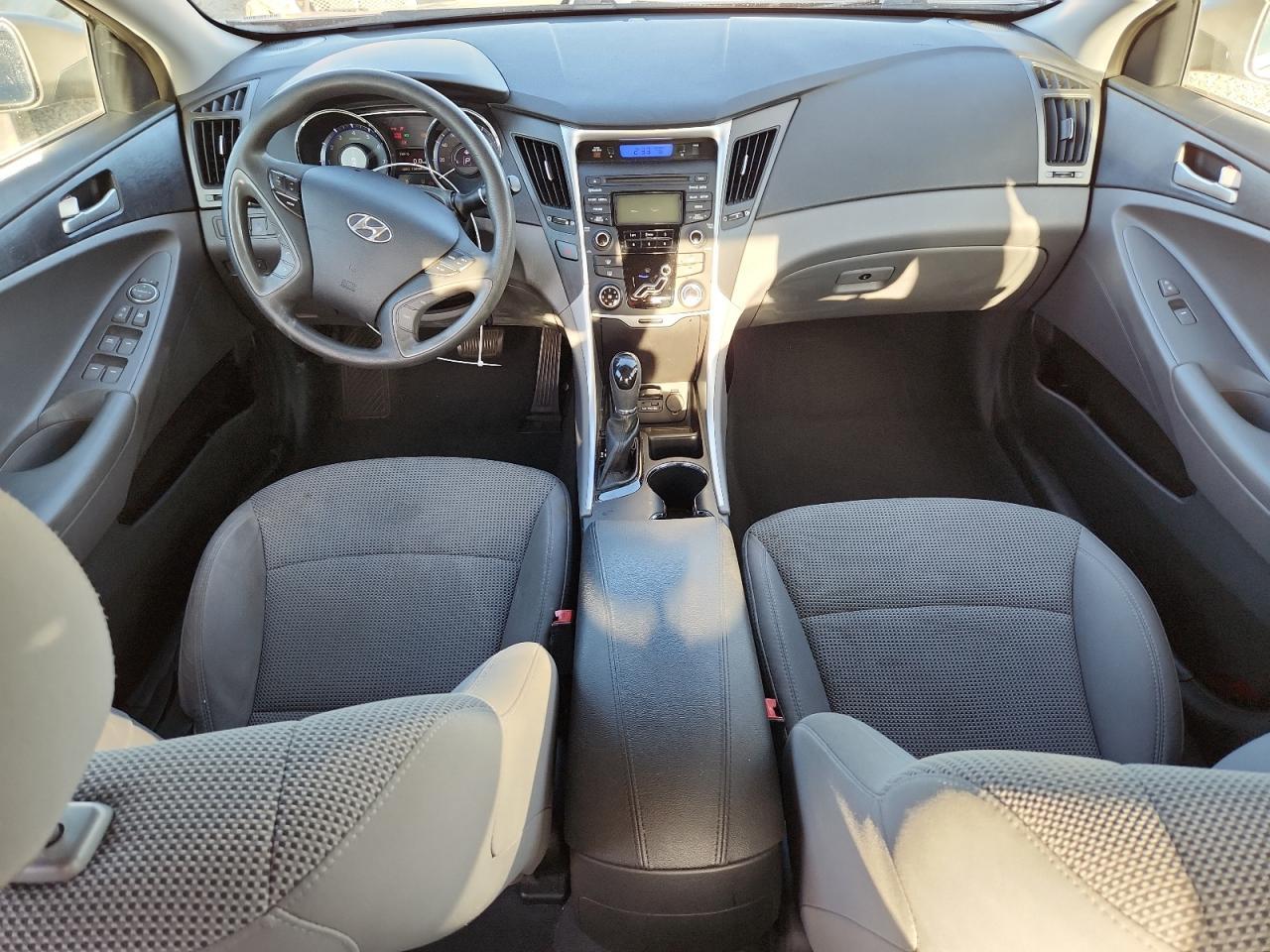 2013 HYUNDAI SONATA