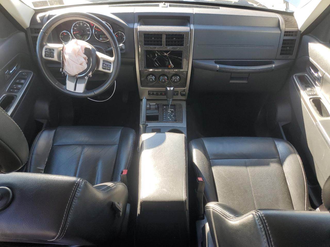 2012 JEEP Liberty