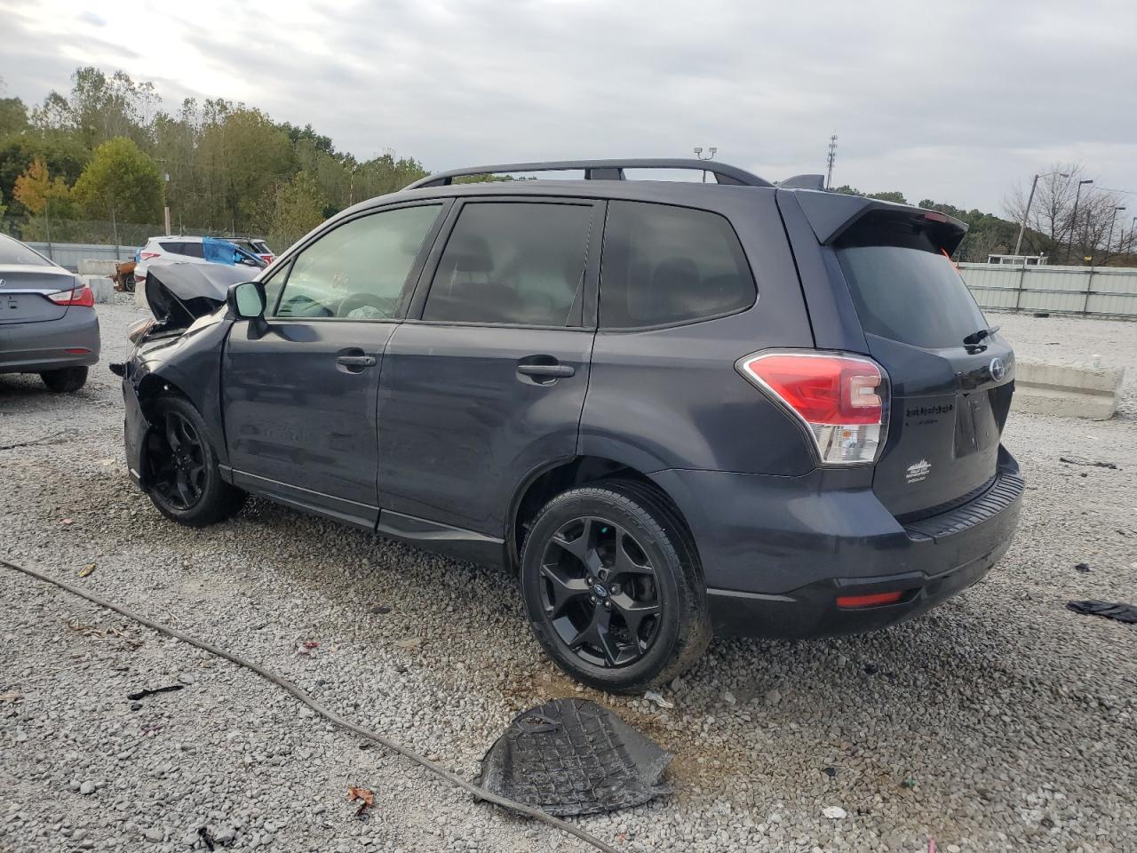 2018 SUBARU FORESTER