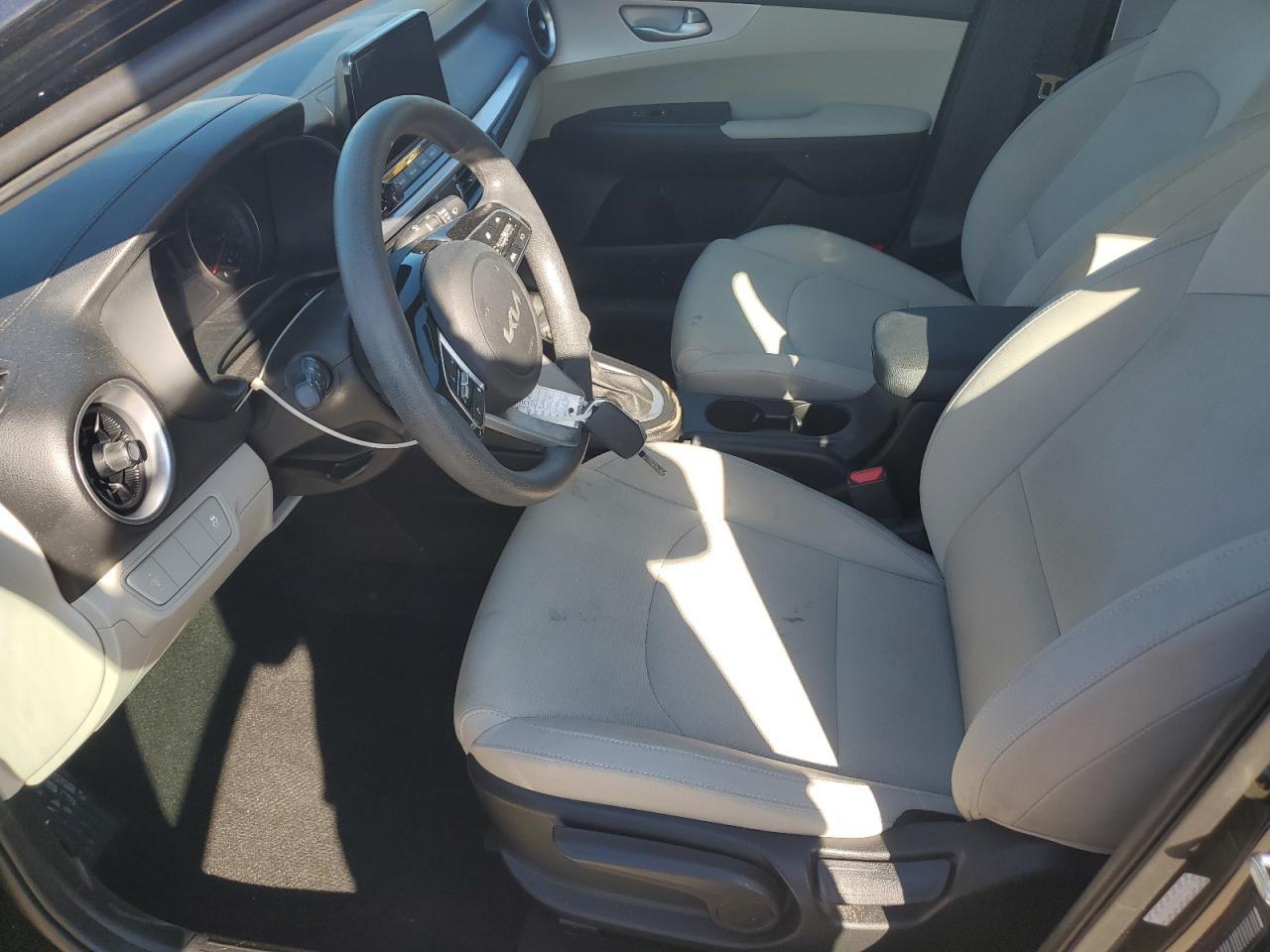 2023 KIA FORTE