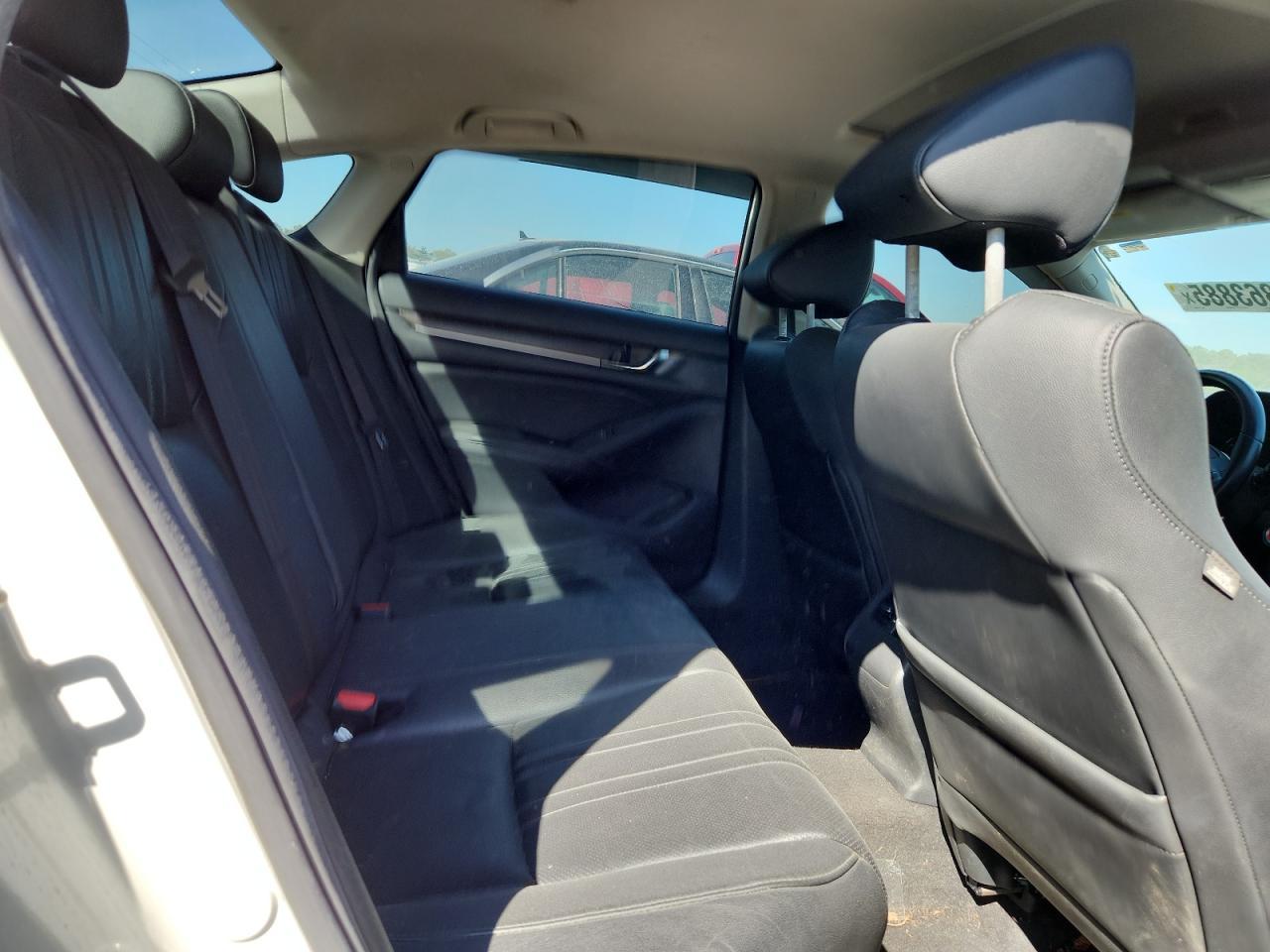 2019 HONDA ACCORD