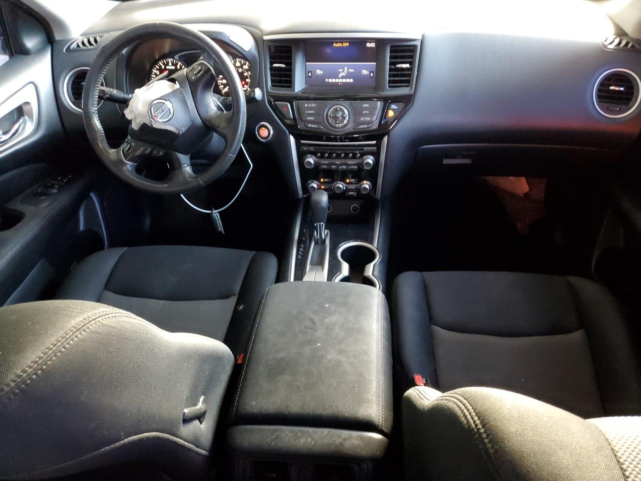2017 NISSAN PATHFINDER