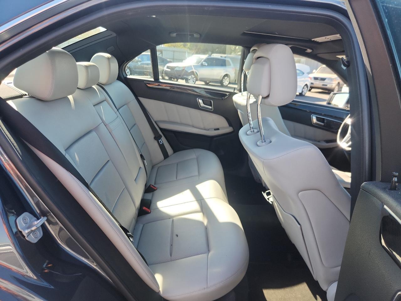 2012 MERCEDES-BENZ E-Class