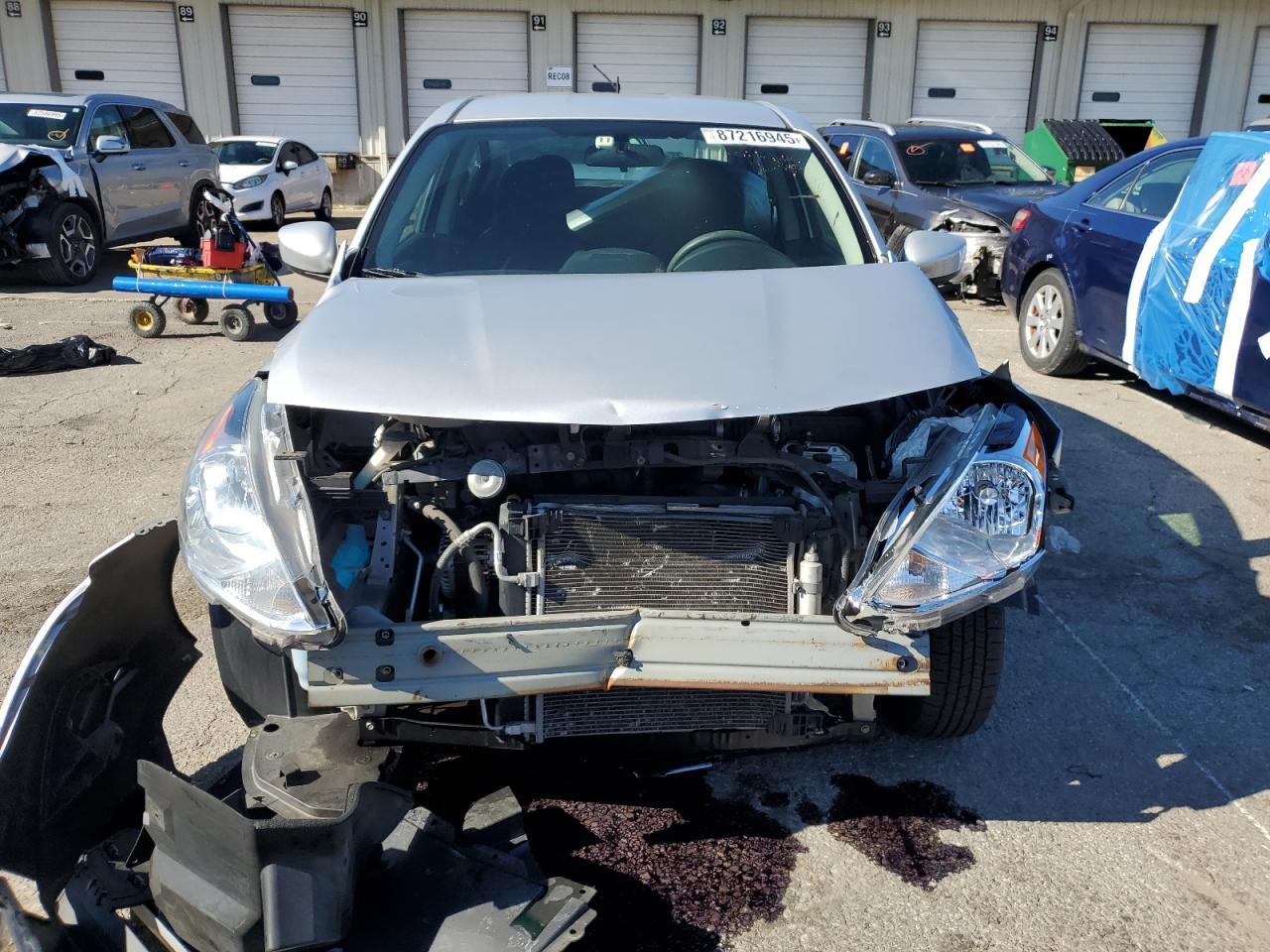 2017 NISSAN VERSA
