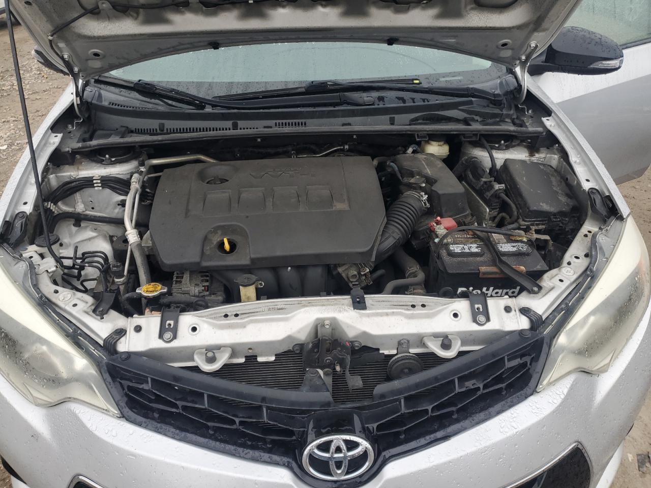 2015 TOYOTA COROLLA