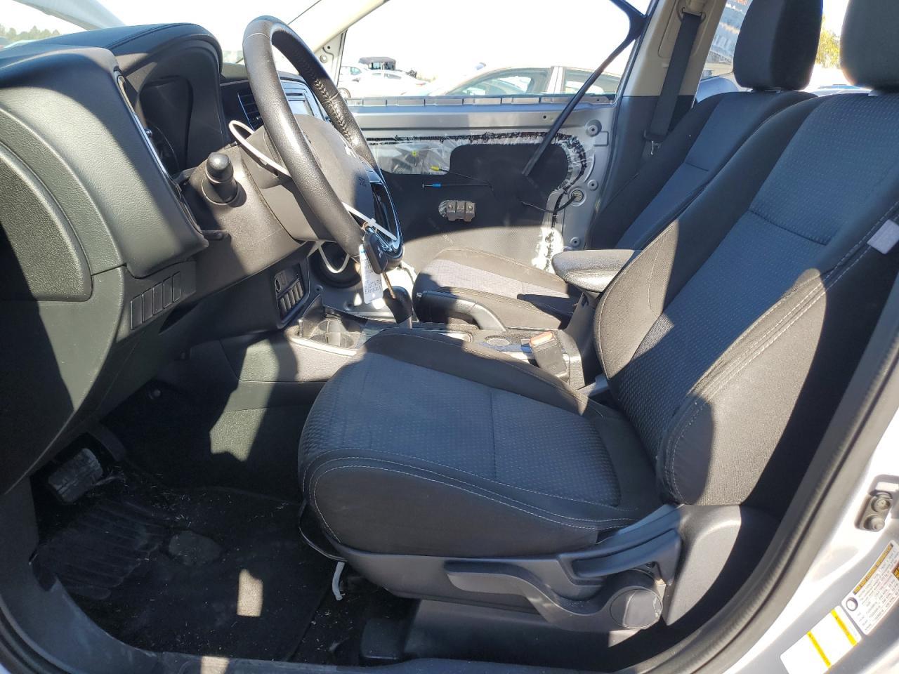 2017 MITSUBISHI outlander