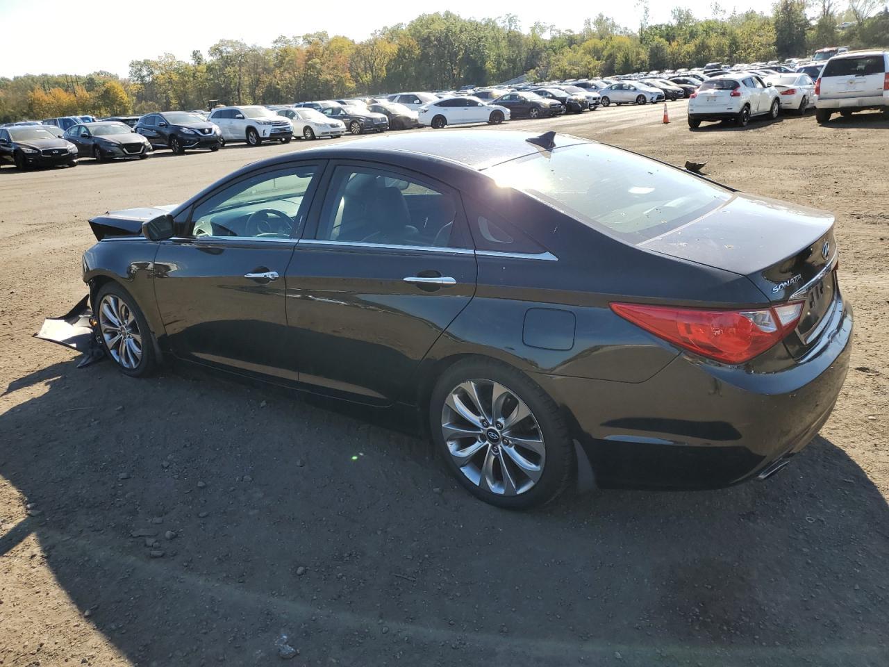 2011 HYUNDAI SONATA