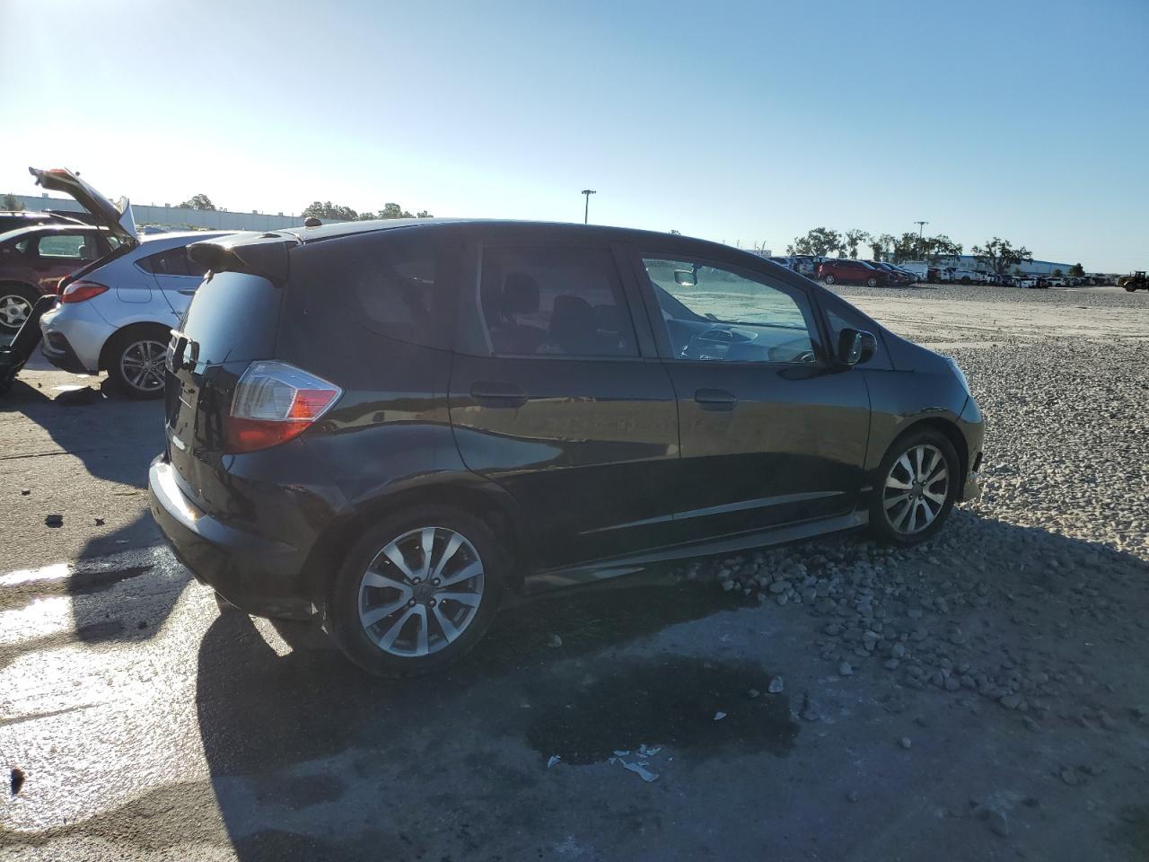 2013 HONDA FIT