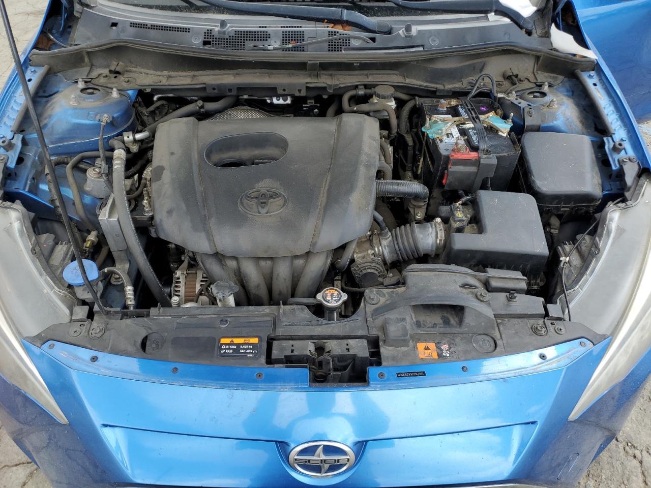 2016 TOYOTA SCION