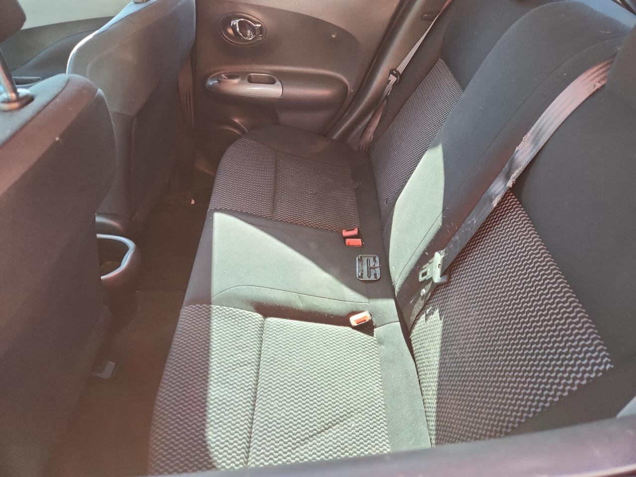 2015 NISSAN Juke
